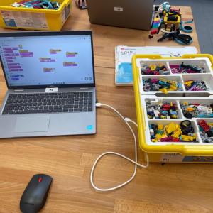 Polytechnická dílna - lego